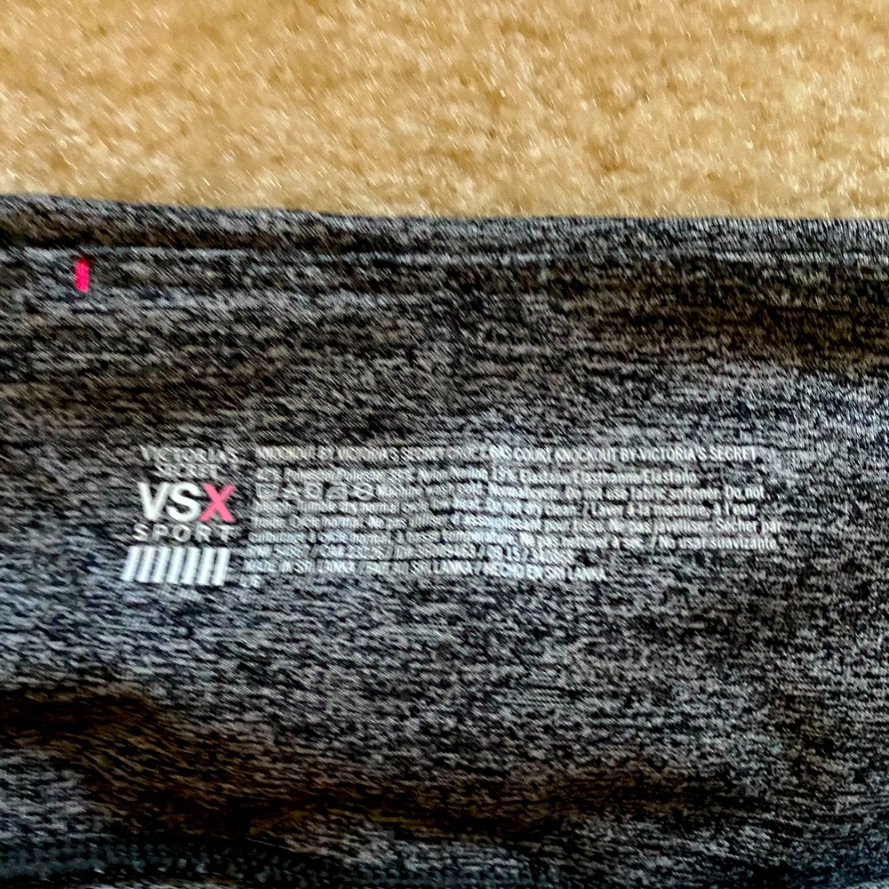 Victoria Secret size Large crop legging